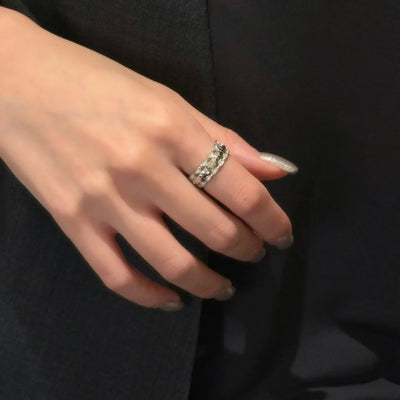 Molten-01 Linked Texture Ring