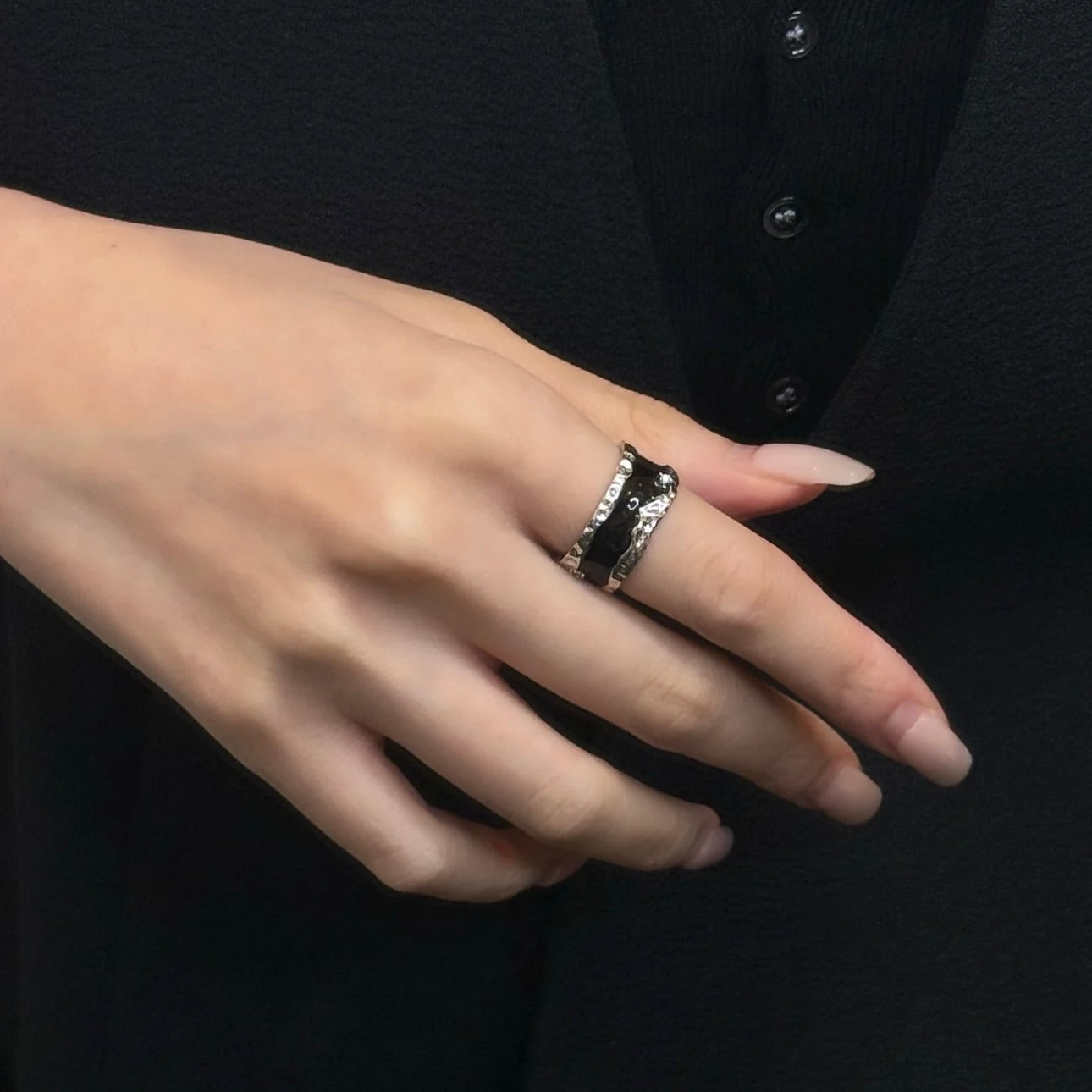 Molten-12 Split Flow Band