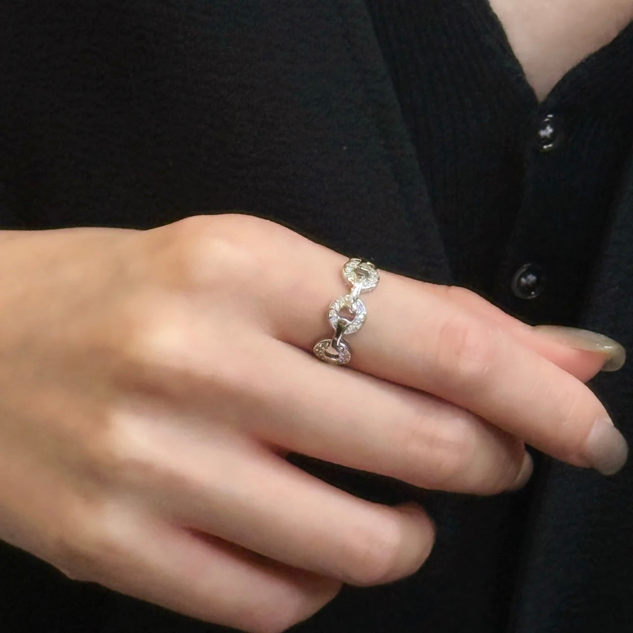 Molten-19 Orbit Link Ring