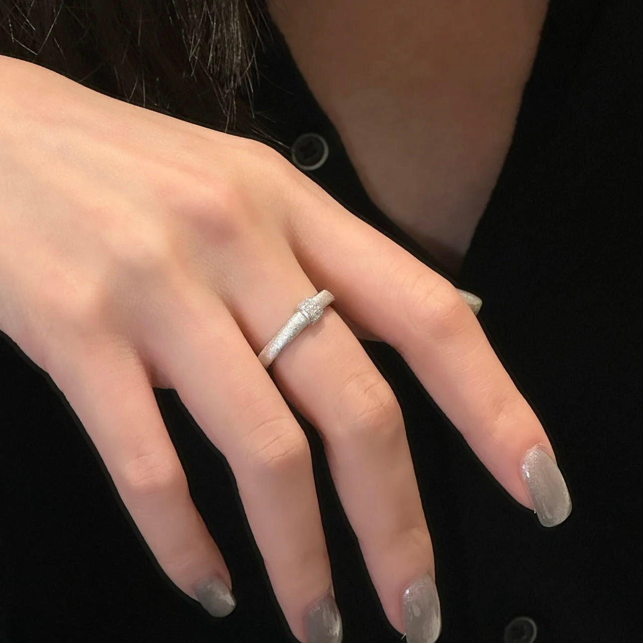 Molten-22 Frost Bar Ring