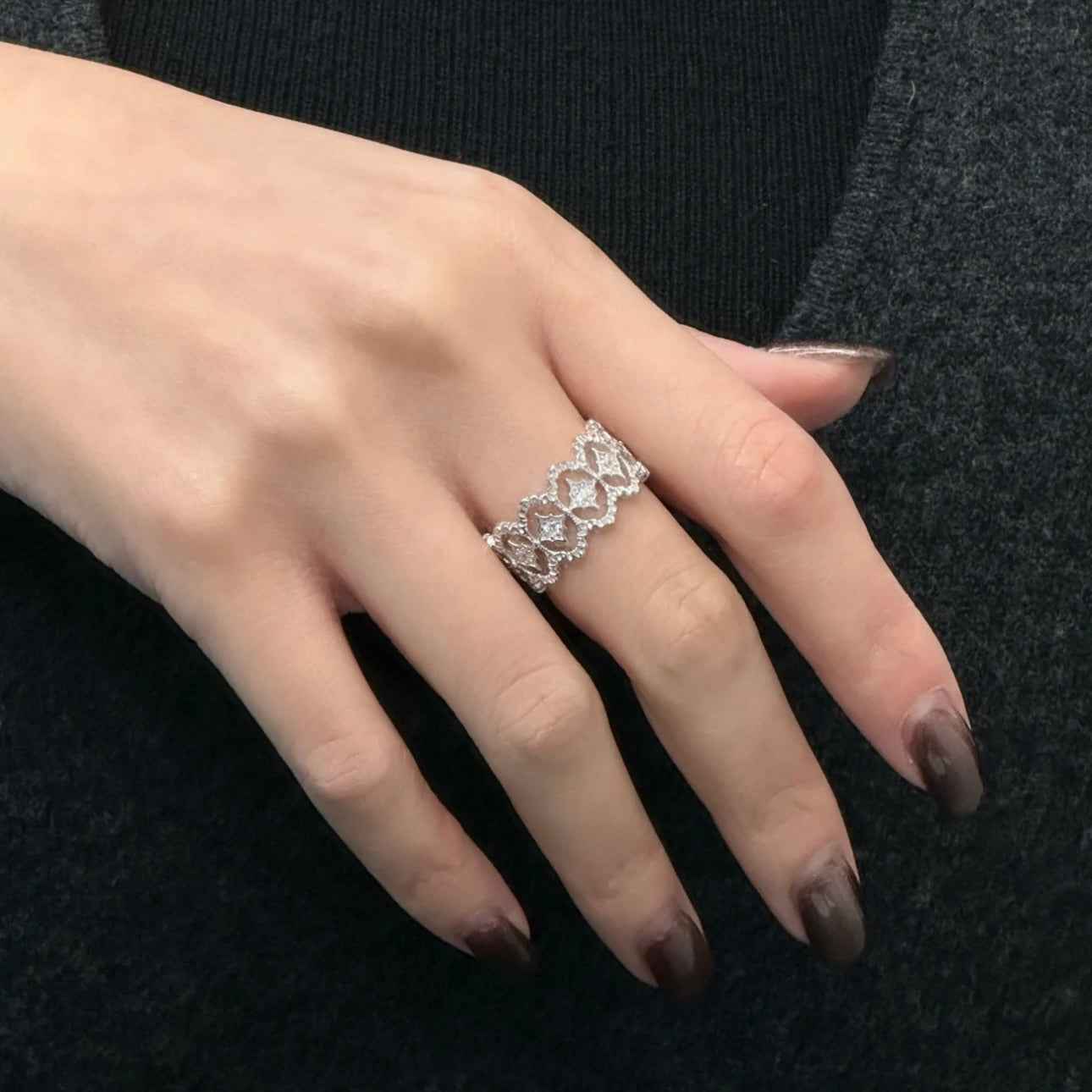 Molten-56 Lattice Shine Ring