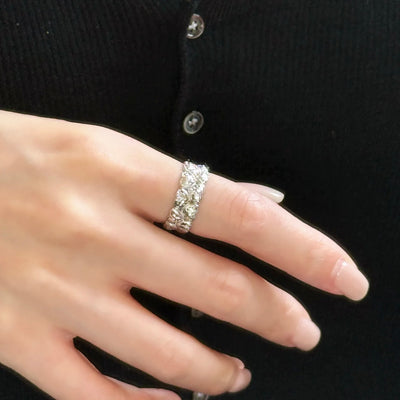 Molten-61 Bloom Cluster Ring