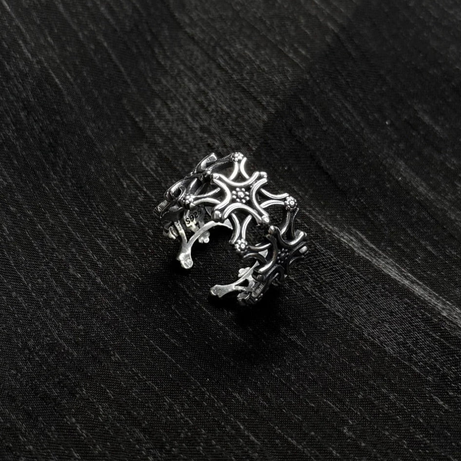 Molten-63 Gothic Cross Ring
