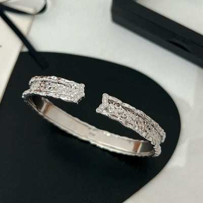 Molten-08 Ripple Cuff