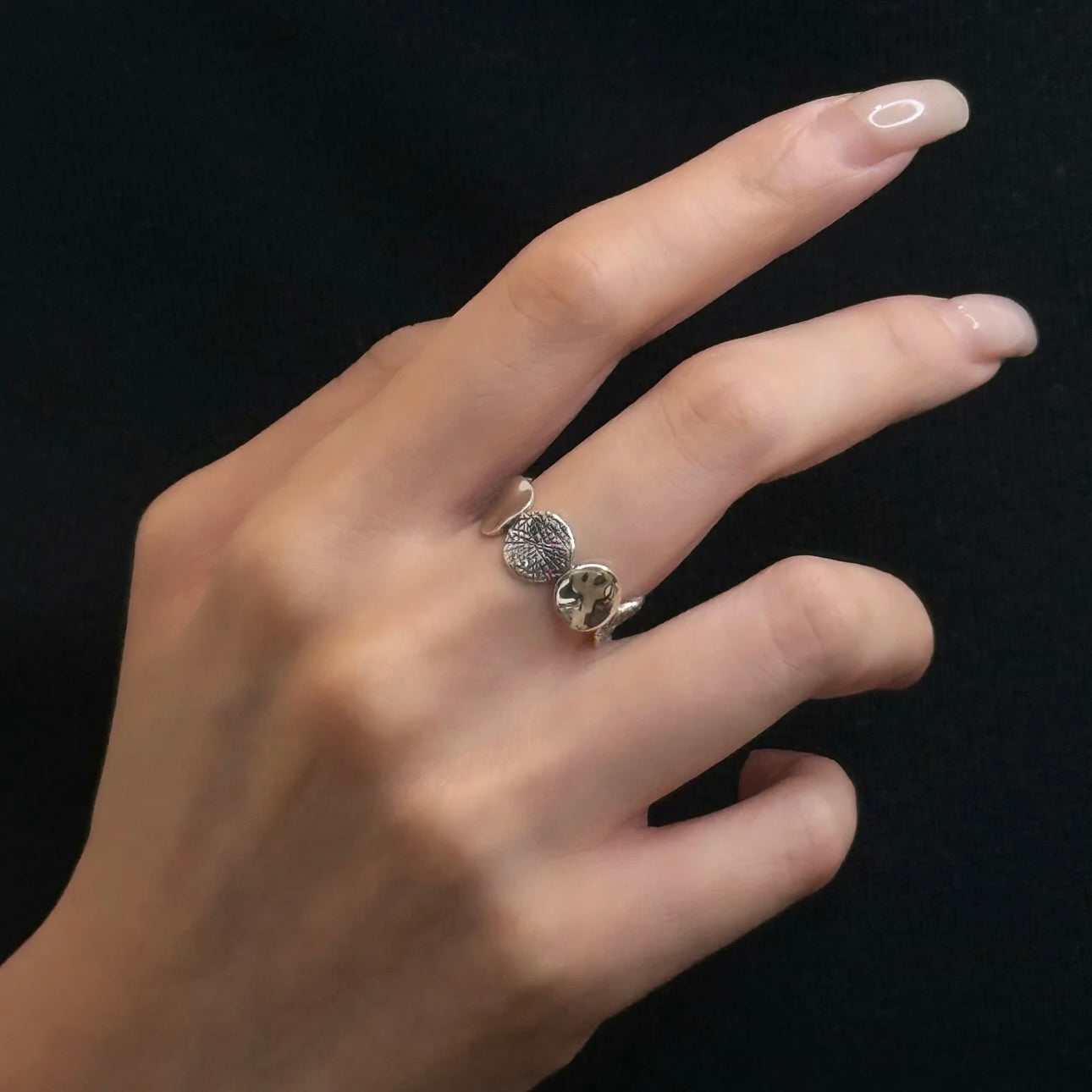 Molten-07 Fragment Loop Ring