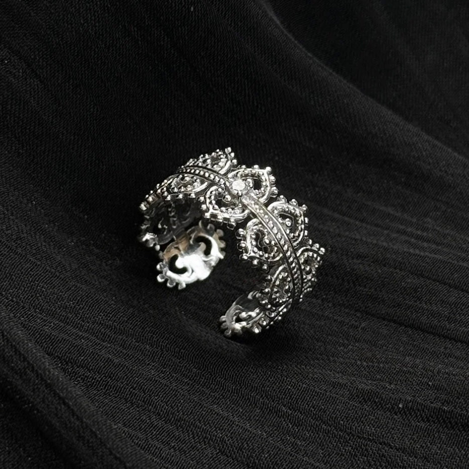 Molten-74 Lace Era Ring