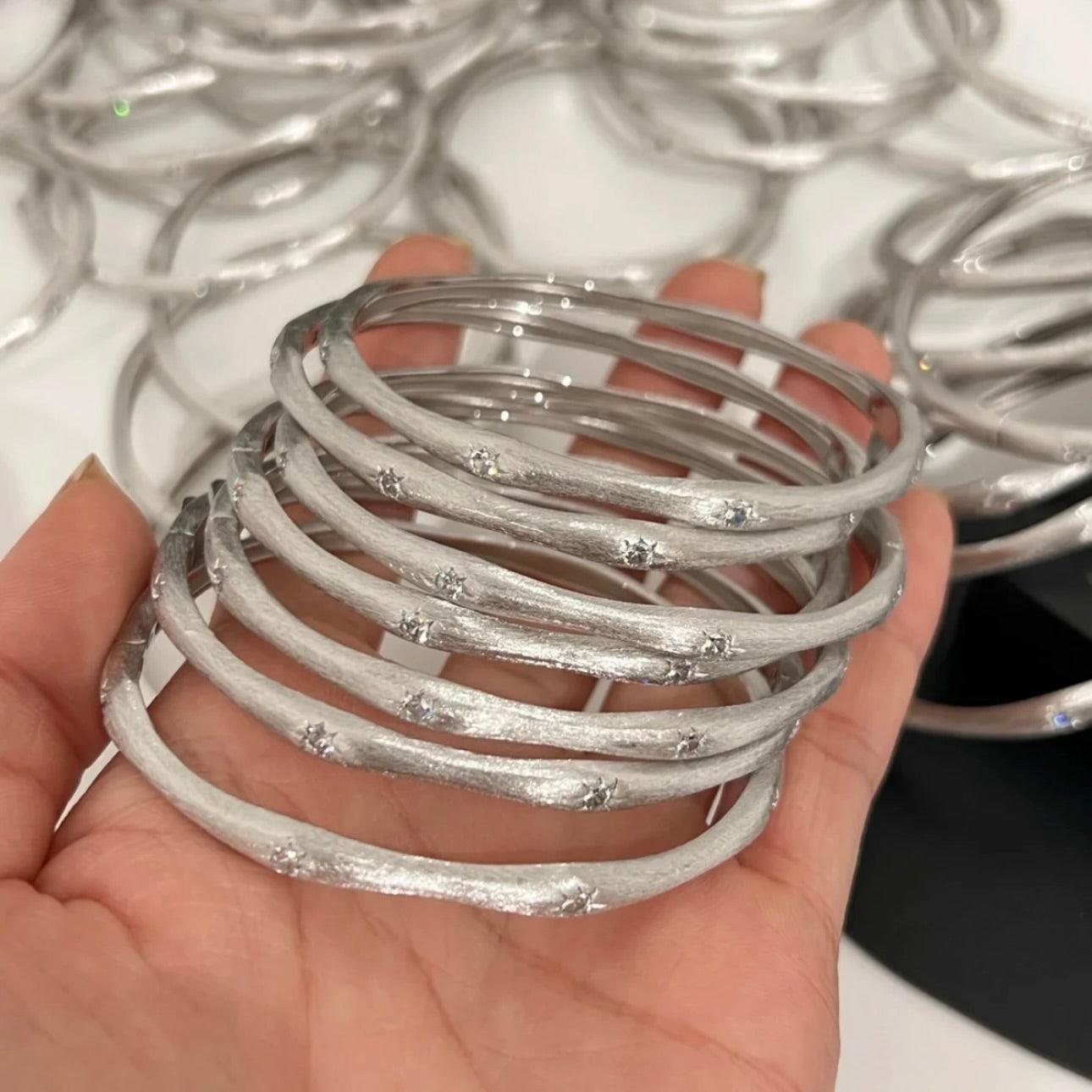 Molten-76 Starlit Matte Bangle